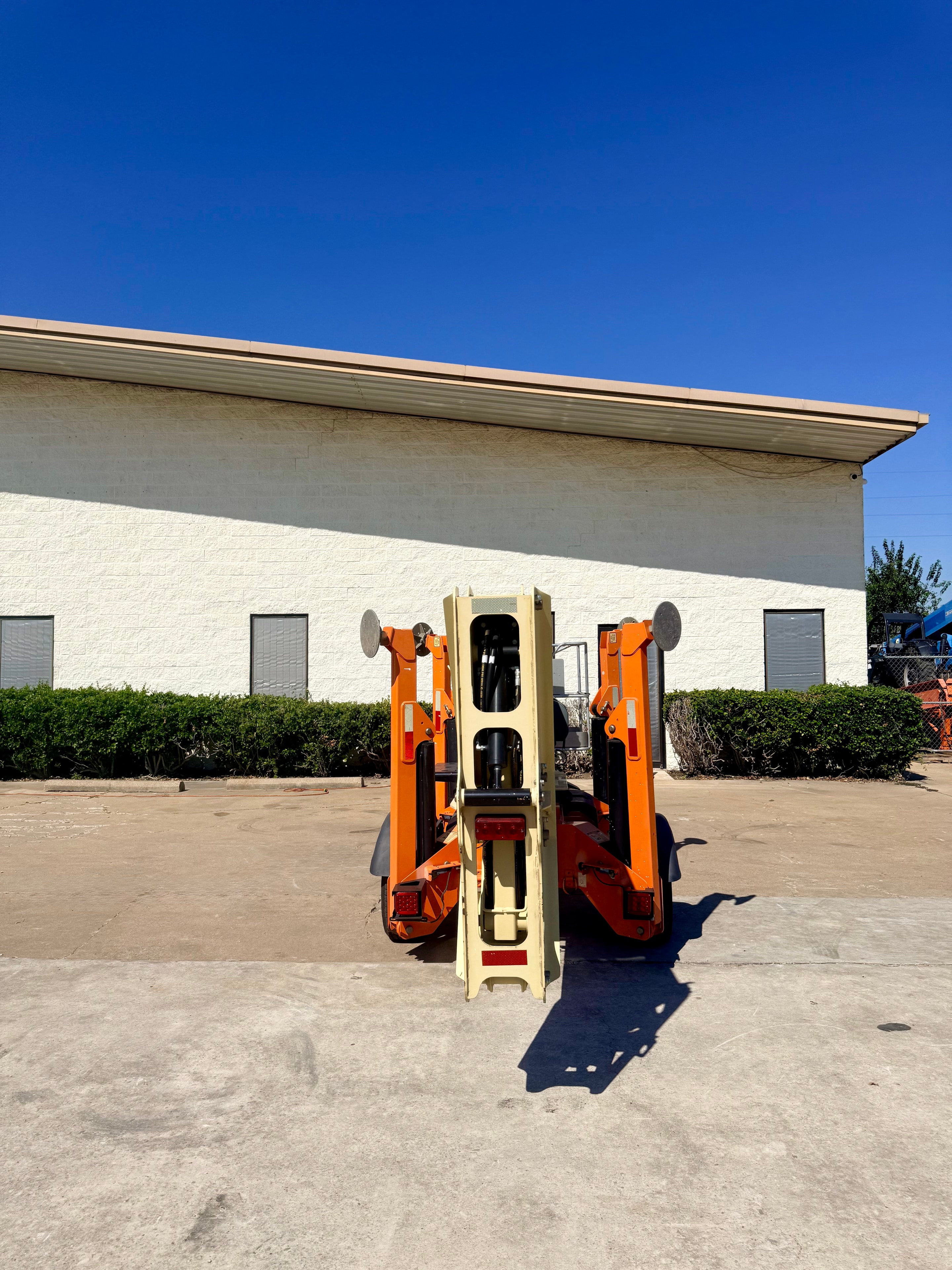 Boom lift unit 3