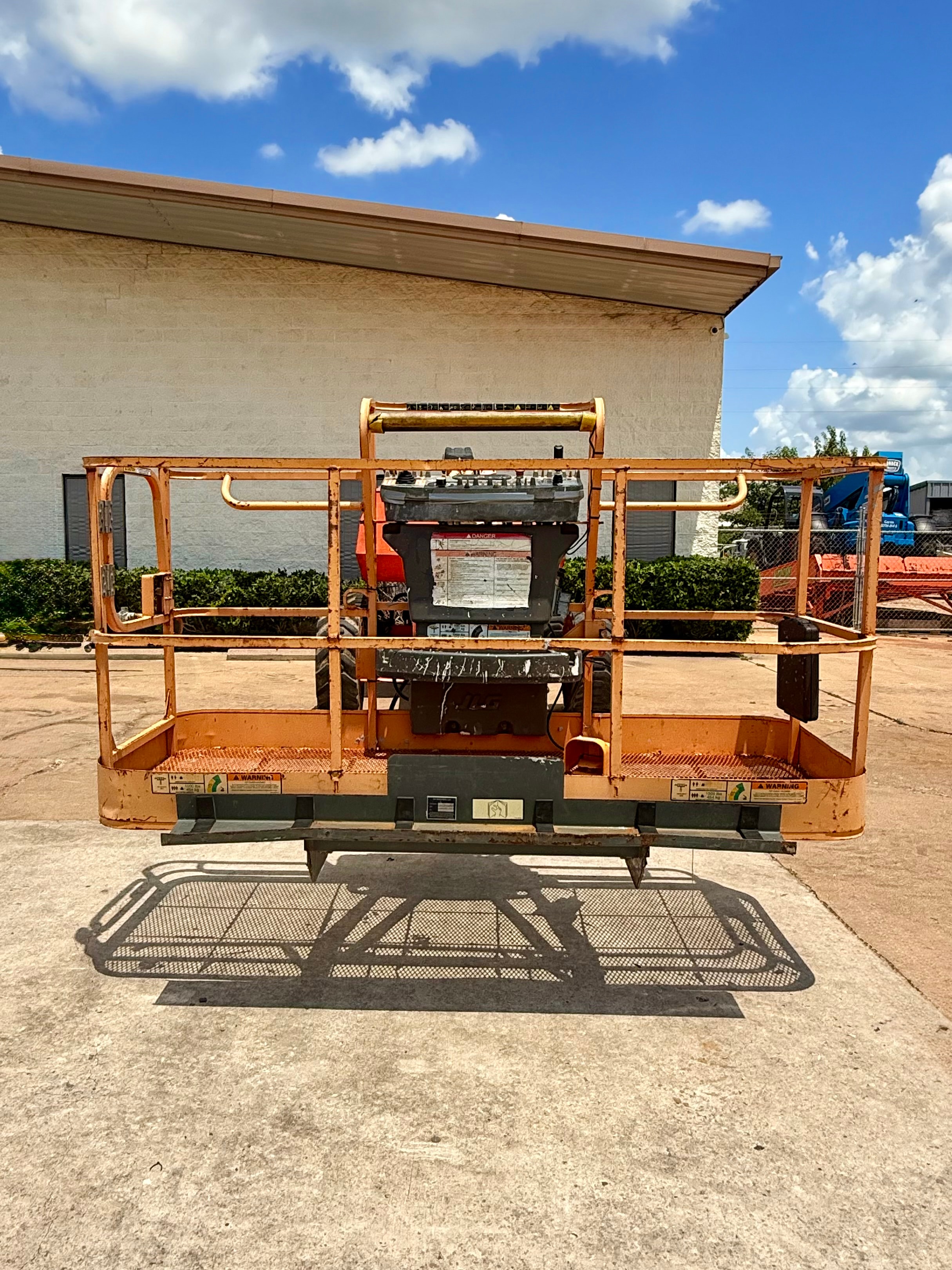 Boom lift unit 3
