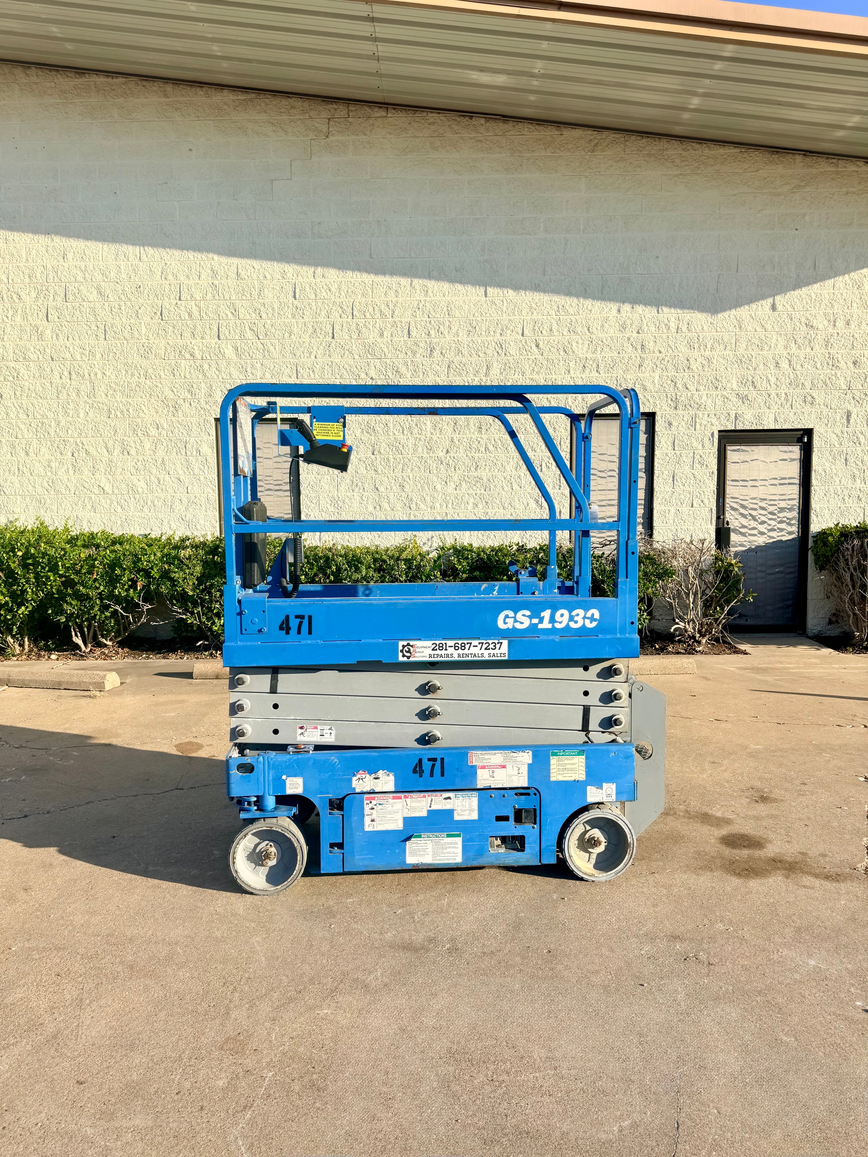 Scissor lift unit 3