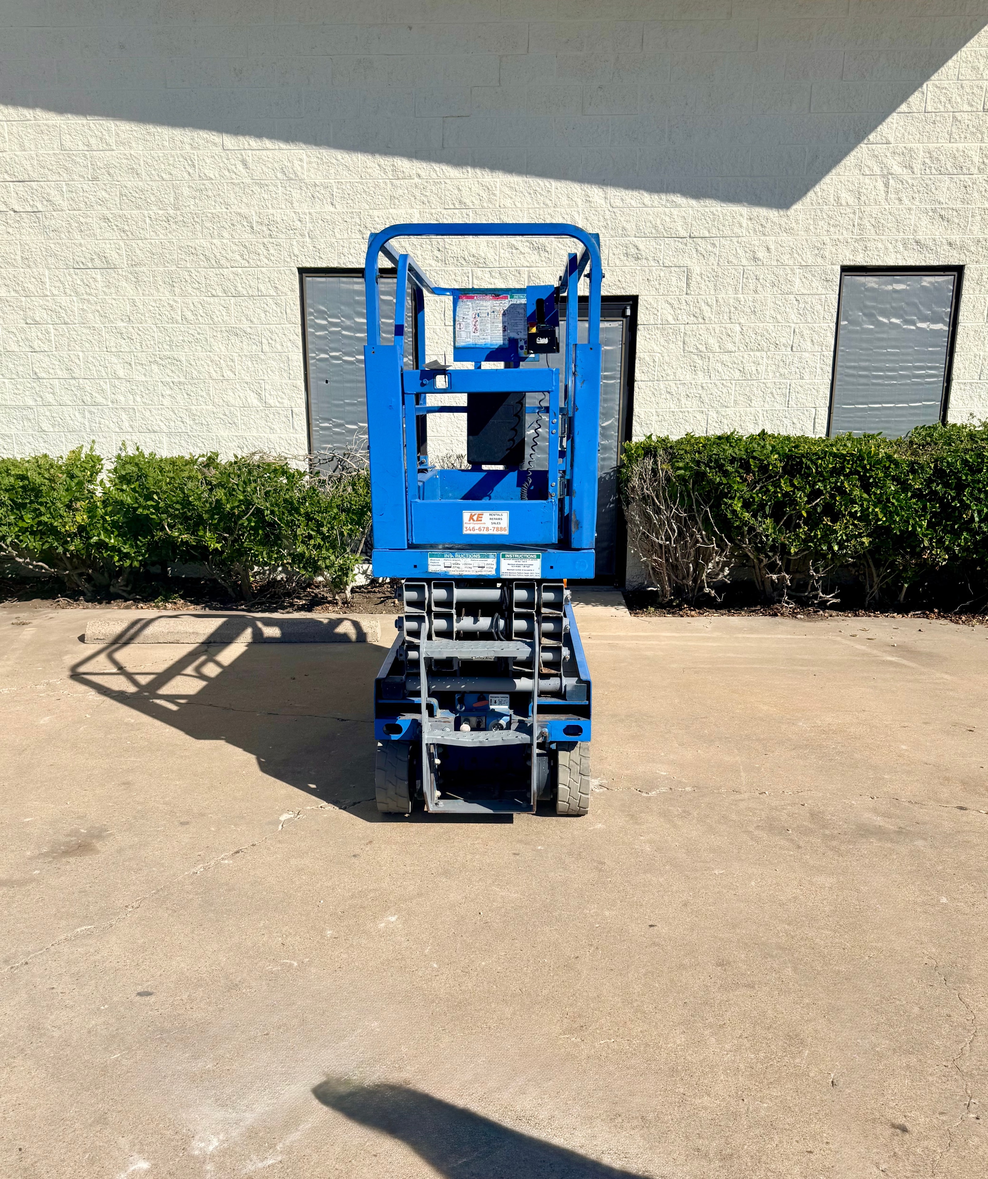 Scissor lift unit 7