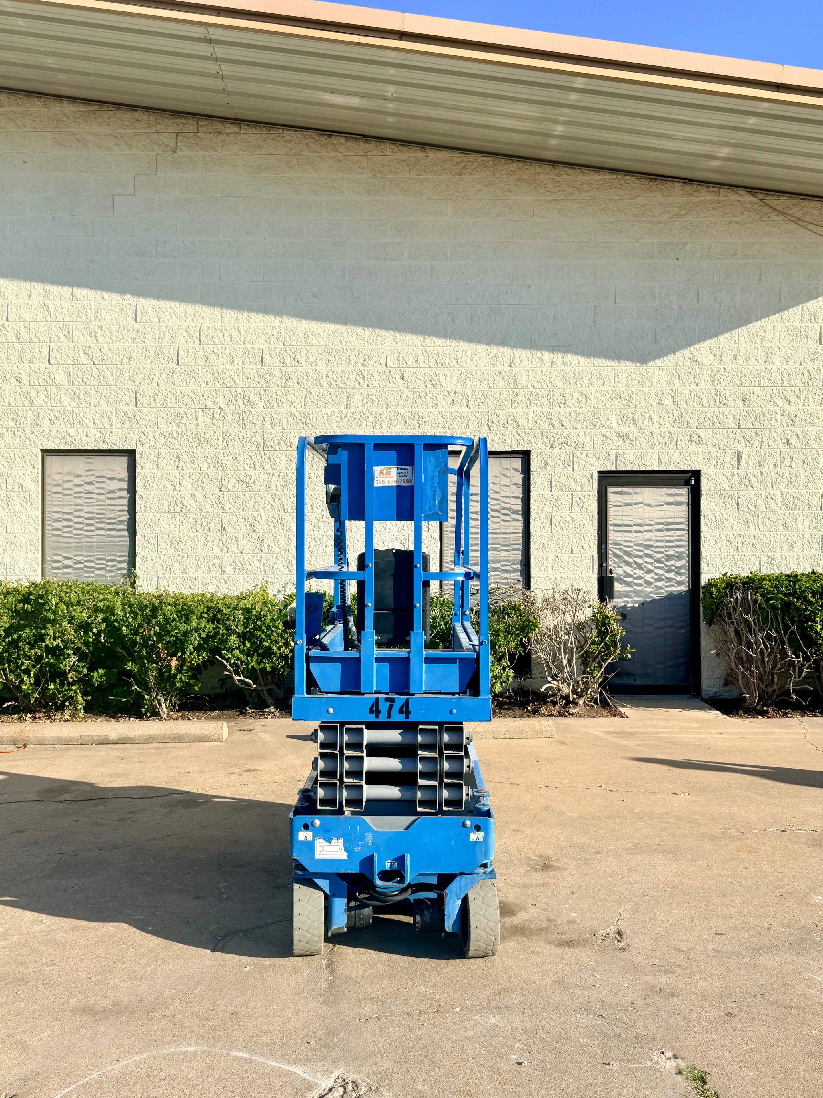 Scissor lift unit 3