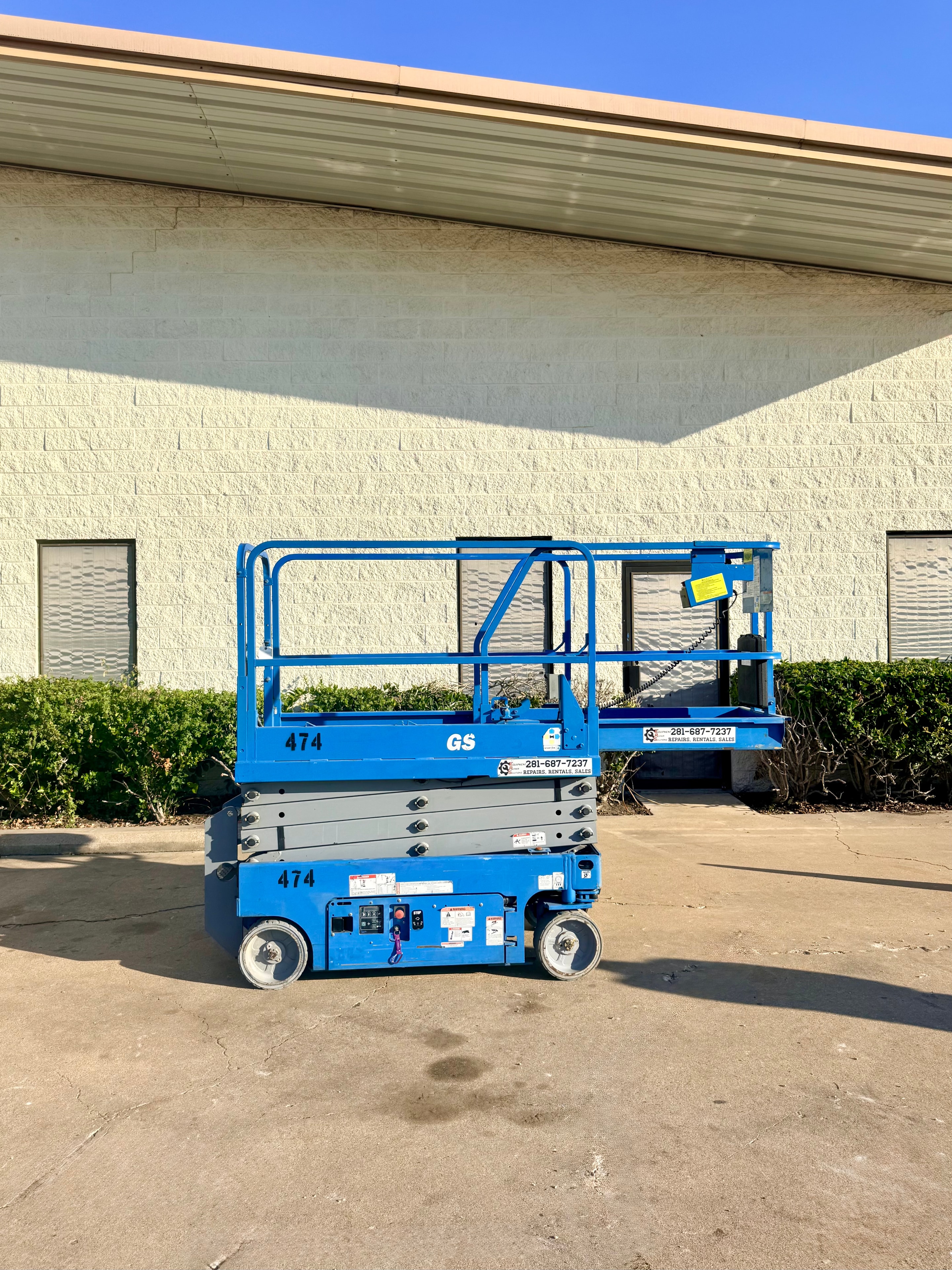 Scissor lift unit 2