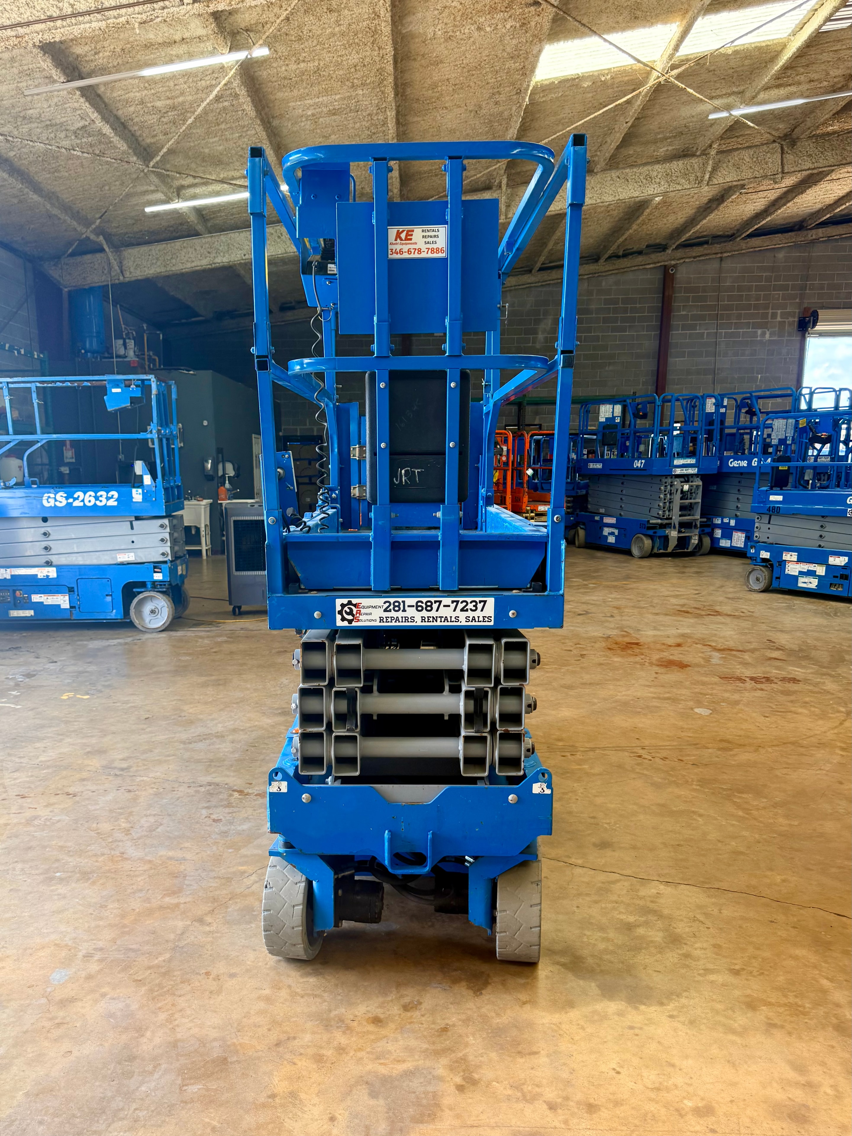 Scissor lift unit 2