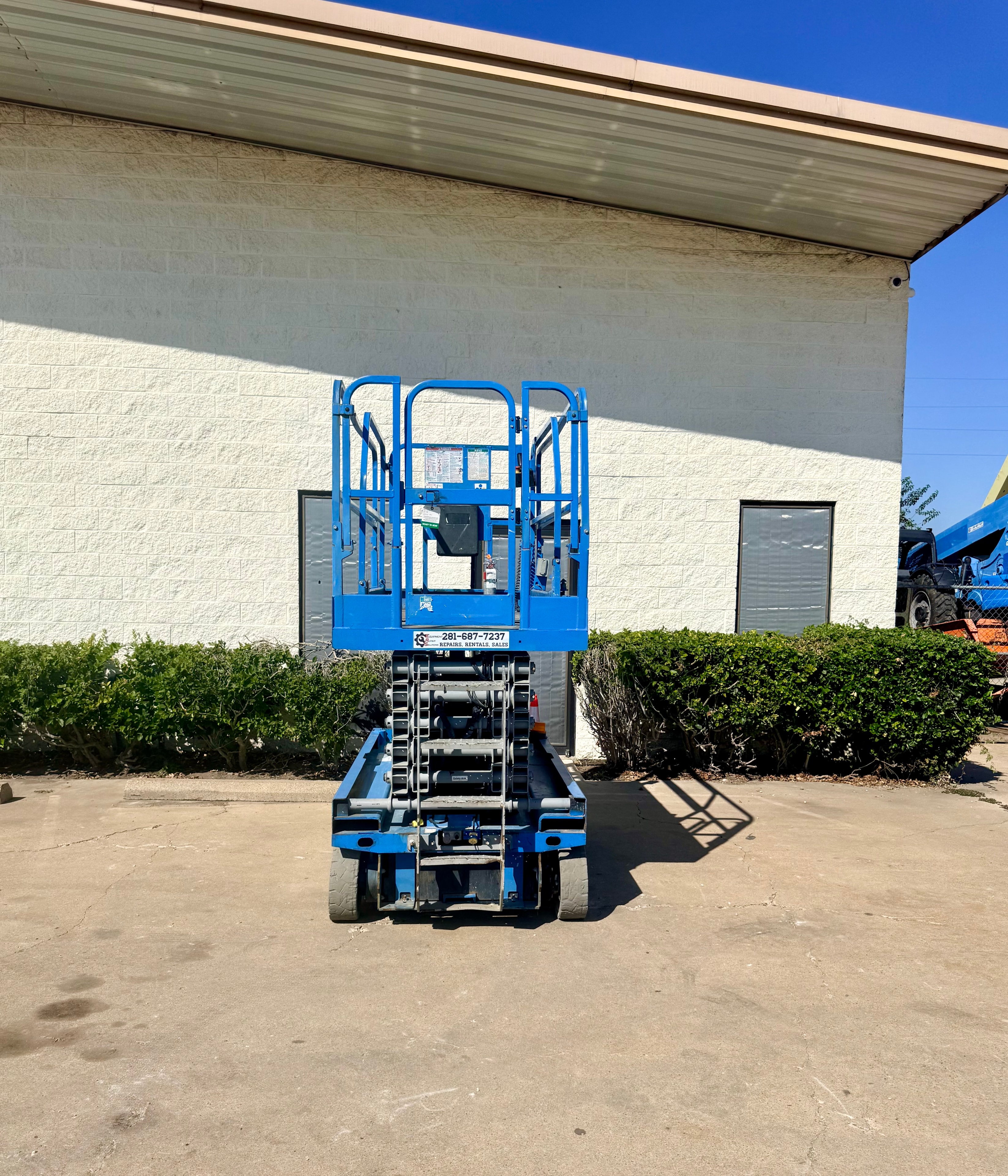 Scissor lift unit 6